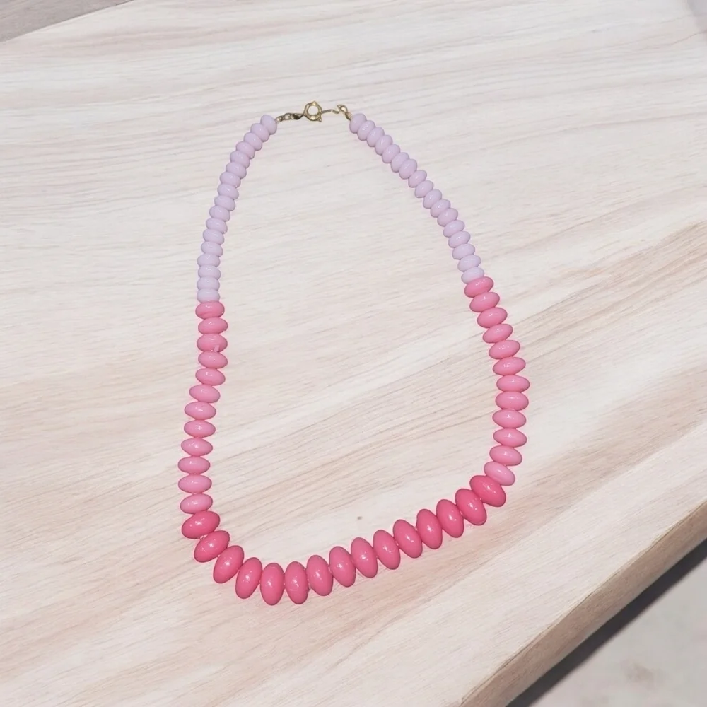 Ombre Pink necklace